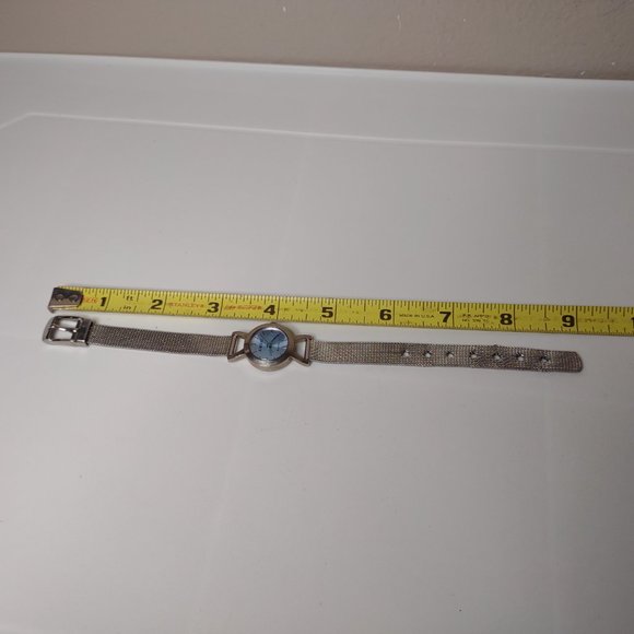 Blue And Silver Tone Metal Band Rumours Watch - Picture 5 of 10